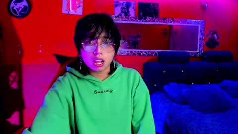 Snapshot of angellonfire chatting on 01-21-25, 05:16 Angel  online show from 01-21-25, 05:16