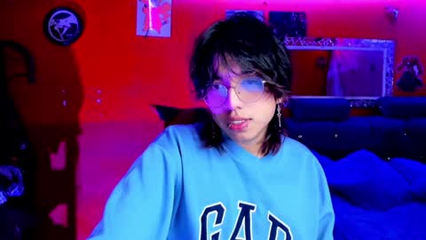 Snapshot of angellonfire chatting on 02-01-25, 03:52 Angel  online show from 02-01-25, 03:52