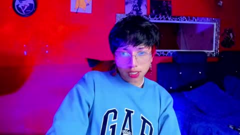 Snapshot of angellonfire chatting on 02-18-25, 03:43 Angel  online show from 02-18-25, 03:43