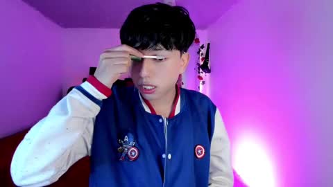 Snapshot of angellonfire chatting on 10-28-25, 11:51 Angel  online show from 10-28-25, 11:51