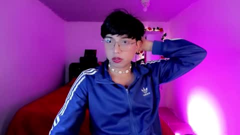 Snapshot of angellonfire chatting on 11-25-25, 02:28 Angel online show from 11-25-25, 02:28