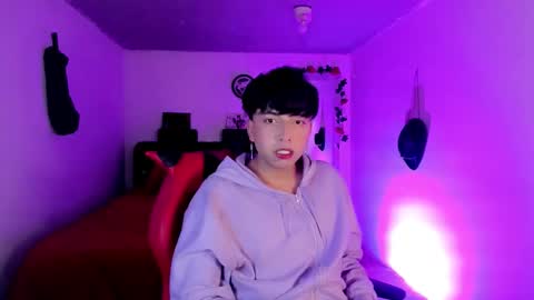 Snapshot of angellonfire chatting on 12-21-25, 08:21 Angel online show from 12-21-25, 08:21