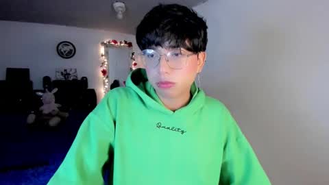 Snapshot of angellonfire chatting on 02-04-26, 02:28 Angel online show from 02-04-26, 02:28