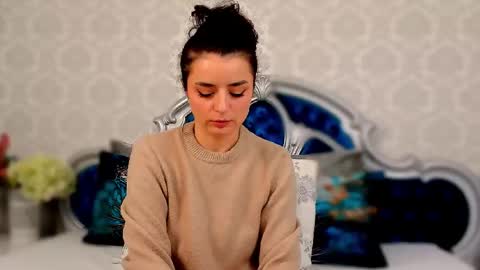 Snapshot of angelmarryy chatting on 10-01-25, 04:51 Natalia online show from 10-01-25, 04:51