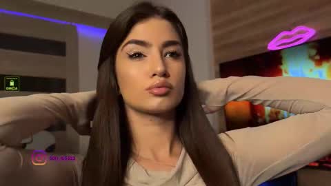 angelmi171 online show from 09-29-25, 05:51