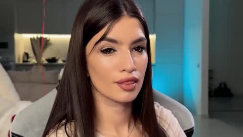 angelmi171 online show from 11-06-25, 06:20