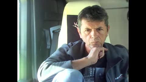 Snapshot of angelo888888 chatting on 10-11-25, 02:48 angelo888888 online show from 10-11-25, 02:48