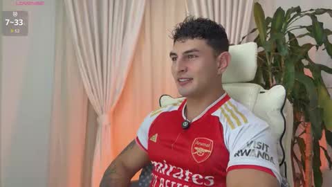 Angelo Ferro online show from 11-23-25, 02:55