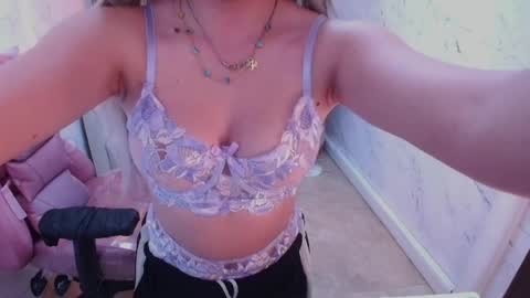 Snapshot of angelrose_tf chatting on 05-15-26, 10:17 Angel online show from 05-15-26, 10:17