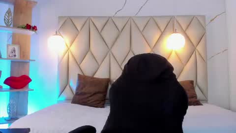 ANGIE online show from 06-18-26, 03:05
