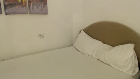 lucyblue online show from 01-16-26, 09:41