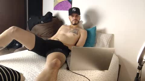 Snapshot of angeltnandemon chatting on 03-15-26, 01:00 sexpaisa online show from 03-15-26, 01:00