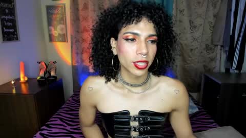 Snapshot of angelwhitte chatting on 05-30-26, 11:02 angelwhitte online show from 05-30-26, 11:02