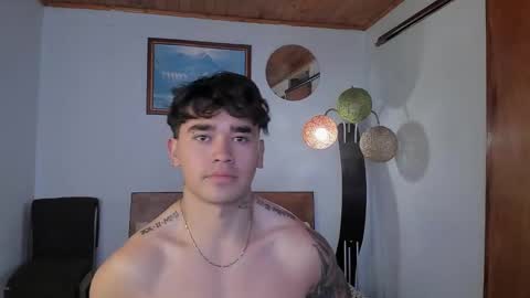 Angel Fox online show from 01-05-25, 06:02