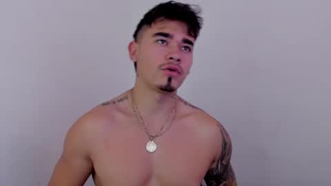 Angel Fox online show from 09-11-25, 04:40