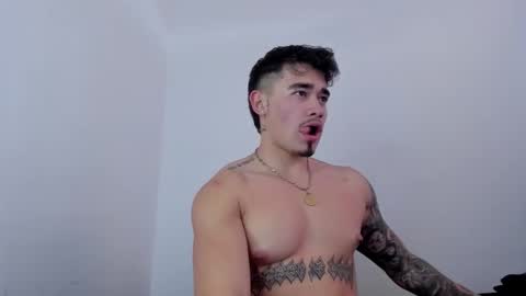 Angel Fox online show from 09-15-25, 07:47