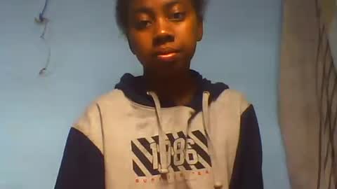 Snapshot of angemalala chatting on 07-13-26, 07:11 angemalala online show from 07-13-26, 07:11
