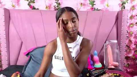 Snapshot of angeyapetite chatting on 03-09-26, 11:58 Anyega online show from 03-09-26, 11:58