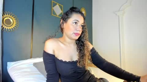 A N G I E online show from 04-08-26, 12:27