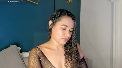 A N G I E online show from 06-01-26, 12:29
