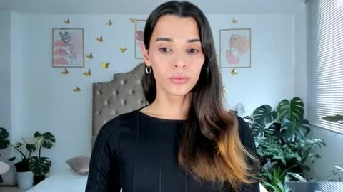 Anabella online show from 04-11-26, 06:23