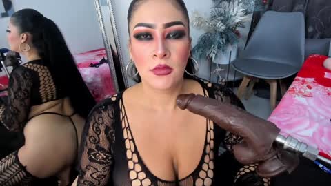 A N G I E.  online show from 12-13-24, 10:23