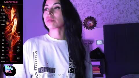 Angiebaxt online show from 12-17-24, 01:50