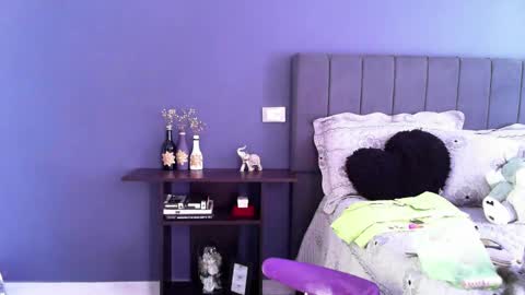 Angiebaxt online show from 10-05-25, 06:06