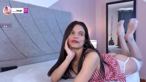 Angie online show from 11-21-25, 01:43