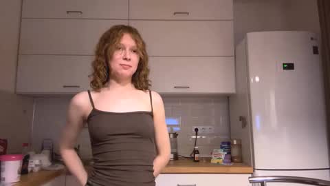 Hello My name is Sarah  im new model here and little but shy. online show from 11-21-25, 05:55