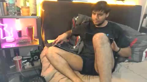 Snapshot of angrydeimos chatting on 02-15-26, 04:31 Deimos online show from 02-15-26, 04:31