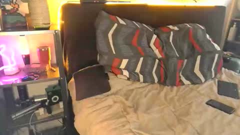 Snapshot of angrydeimos chatting on 02-20-26, 09:48 Deimos online show from 02-20-26, 09:48