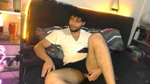 Snapshot of angrydeimos chatting on 03-07-26, 06:21 Deimos online show from 03-07-26, 06:21