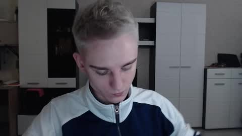 vodka online show from 02-10-25, 04:52