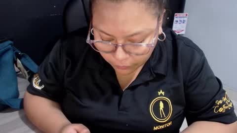 angy online show from 11-10-25, 08:52