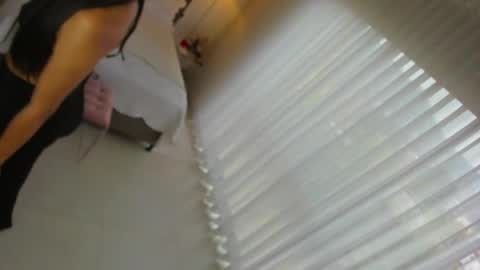 Snapshot of anierouse chatting on 05-27-26, 12:02 ROUSE online show from 05-27-26, 12:02