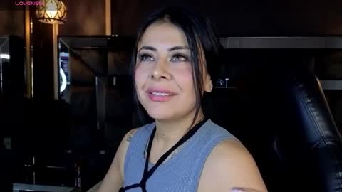 Snapshot of anijoness_ chatting on 11-19-25, 04:34 Ani online show from 11-19-25, 04:34