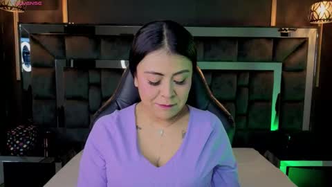 Snapshot of anijoness_ chatting on 11-26-25, 03:51 Ani online show from 11-26-25, 03:51