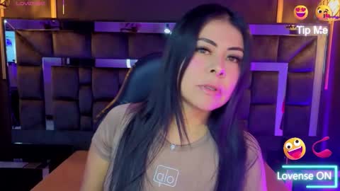 Snapshot of anijoness_ chatting on 01-18-26, 04:16 Ani online show from 01-18-26, 04:16