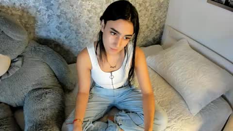 anika_h online show from 02-19-26, 11:50