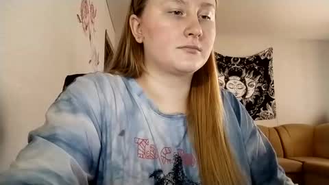 Anika online show from 09-18-25, 12:07