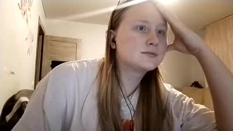 Anika online show from 11-07-25, 02:00