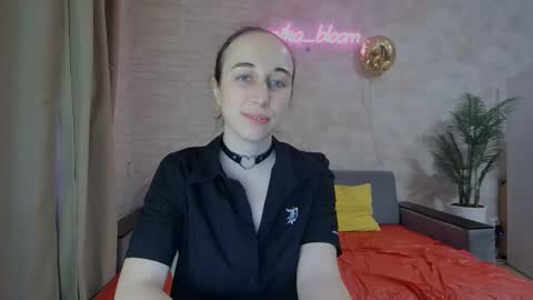 Snapshot of anikabloom chatting on 02-24-25, 05:11 anikabloom online show from 02-24-25, 05:11