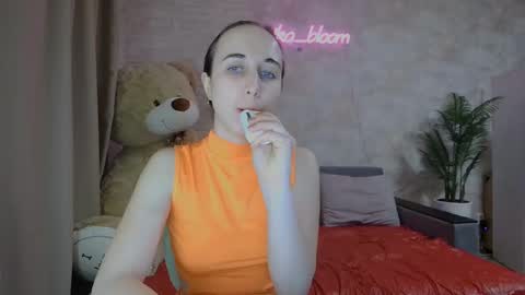 Snapshot of anikabloom chatting on 03-10-25, 08:45 anikabloom online show from 03-10-25, 08:45