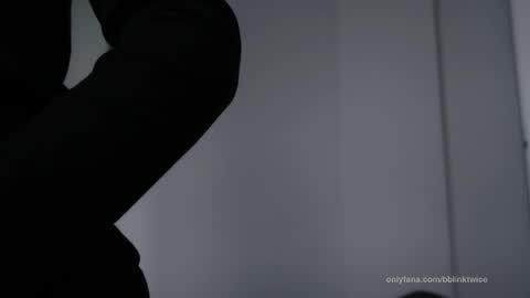 Snapshot of anima_pure chatting on 01-09-26, 10:51 Vea online show from 01-09-26, 10:51