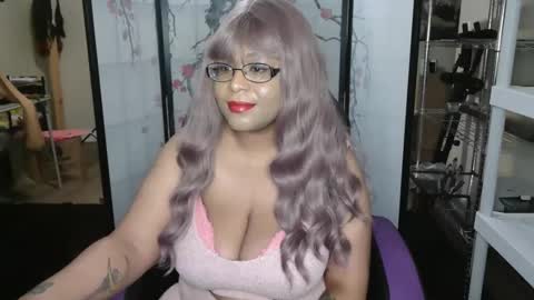 Snapshot of anime_vampires chatting on 02-04-26, 08:09 anime_vampires online show from 02-04-26, 08:09