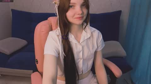 Snapshot of animealica chatting on 09-10-25, 03:50 Alica online show from 09-10-25, 03:50