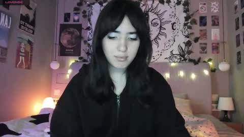 Snapshot of anisa_sweet chatting on 12-29-24, 09:20 Anisa Moan from LovenseWet from Tip MenuOpen for Private online show from 12-29-24, 09:20