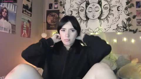 Snapshot of anisa_sweet chatting on 01-13-25, 03:36 Anisa Moan from LovenseWet from Tip MenuOpen for Private online show from 01-13-25, 03:36