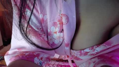 Snapshot of anisahade chatting on 05-31-26, 02:57 Anisahade online show from 05-31-26, 02:57